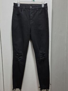American Eagle Outfitters Black Distressed High-Rise Skinny Jeans